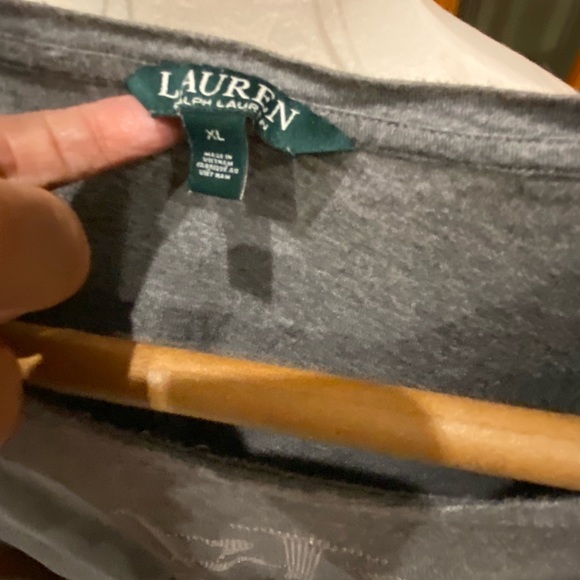 With a studded "LRL" graphic at the front, this cotton-blend - Picture 5 of 7